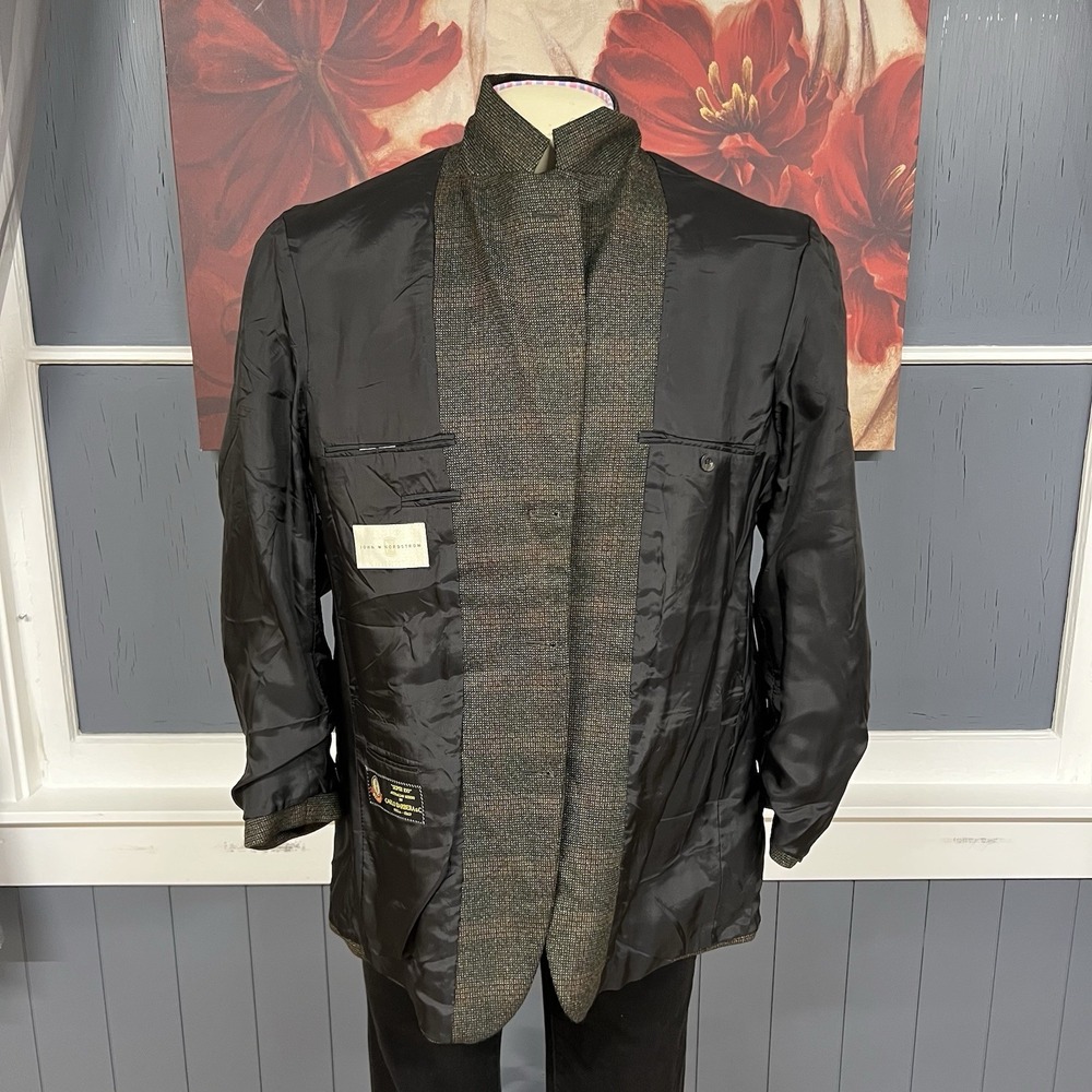 John W. Nordstrom Australian Merino Blazer Mens 42R Shoulder Pads 3 Button - Picture 12 of 12